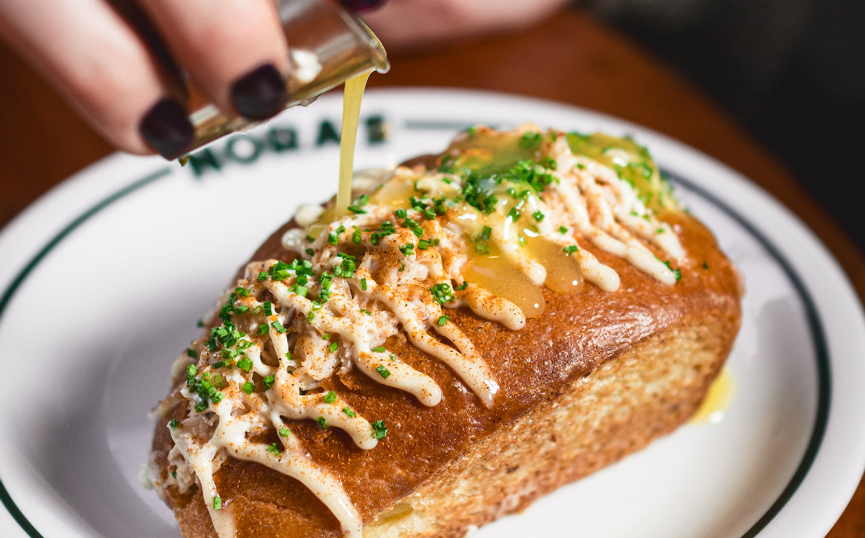 Crab roll